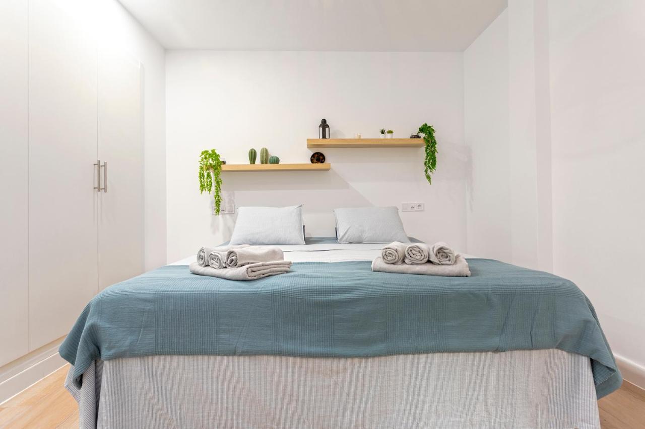 Malgi Apartment - Malaga City Centre Luaran gambar